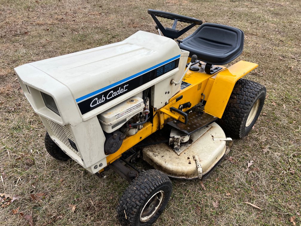 Cub Cadet 383 hydro Riding Mower