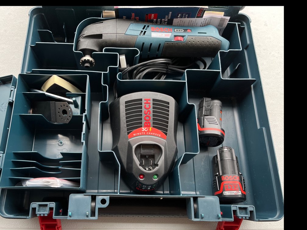 Bosch Litheon 12v Oscillating Tool
