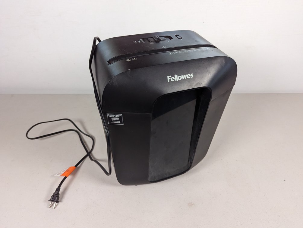 Fellows Paper Shredder 