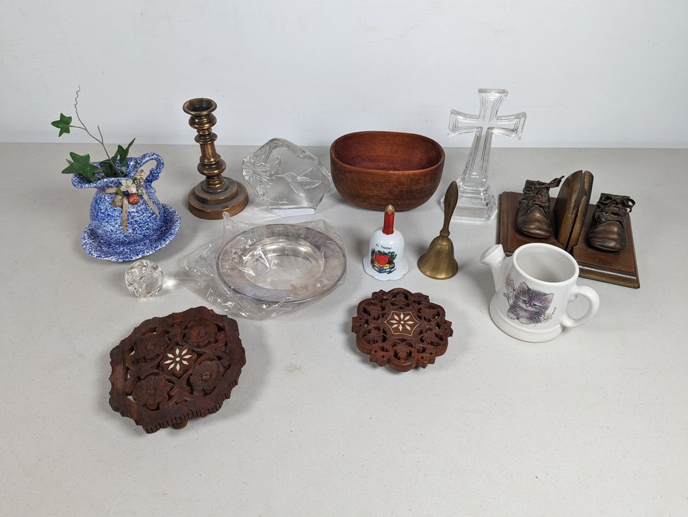 Knick Knacks