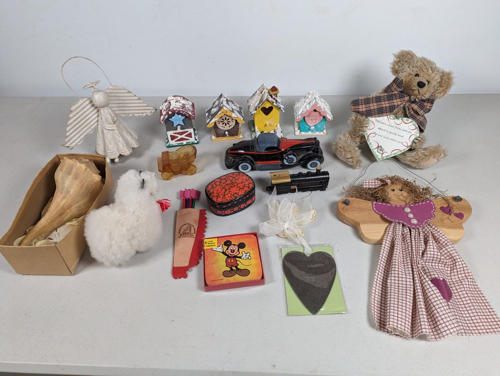 Knick Knacks