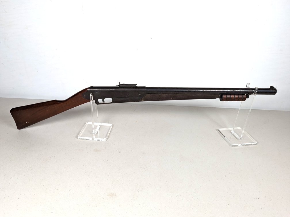 Daisy Model 25 Rogers Arkansas Pump Gun