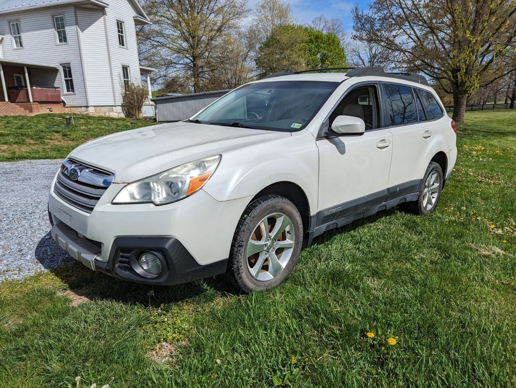 2013 Subaru Outback Limited 