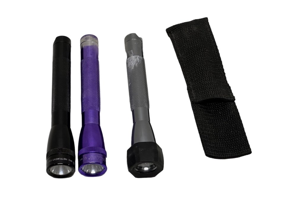 (3) Maglite Flashlights & a Belt Holster