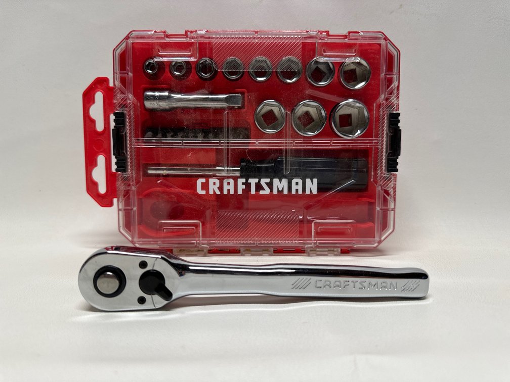 25 Piece CRAFTSMAN Socket and Ratchet Set