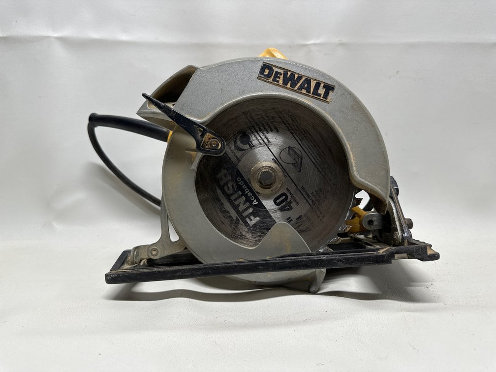 Dewalt DW369 7-1/4” Circular Saw with Electric Brake