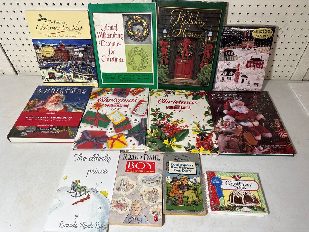 Holiday Themed Book Collection 