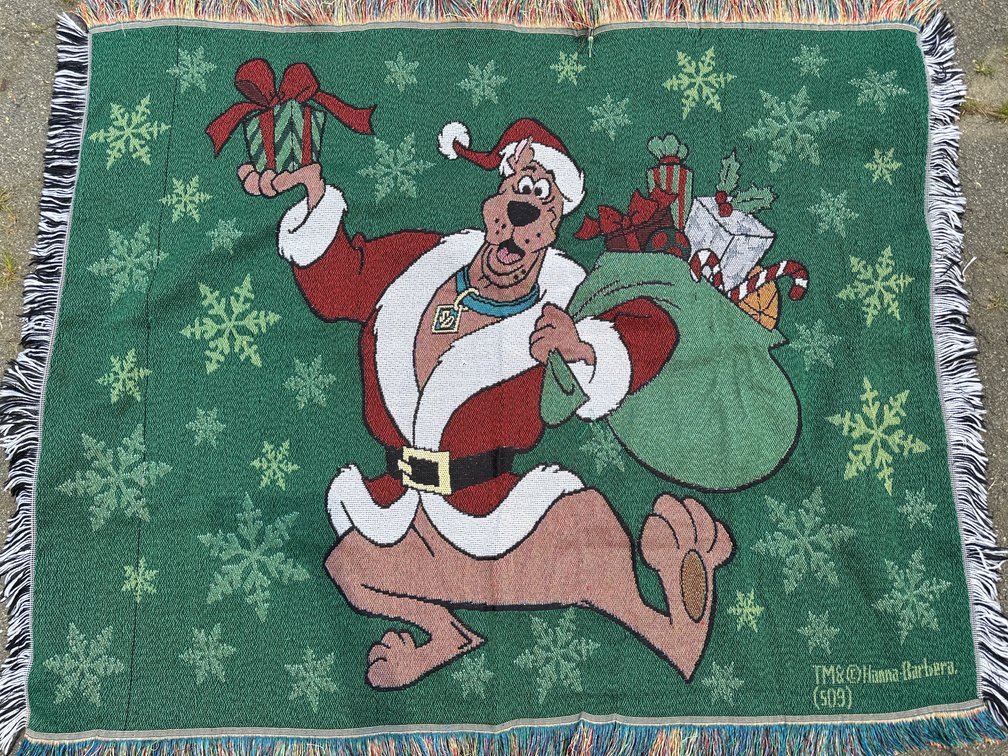 Hanna Barbera Scooby Doo Christmas Throw Blanket by Northwest 