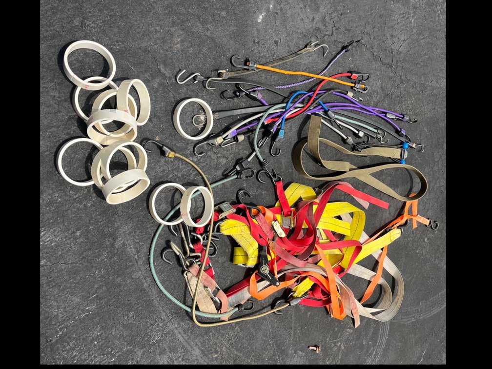 Quantity Of Tie Down Straps 