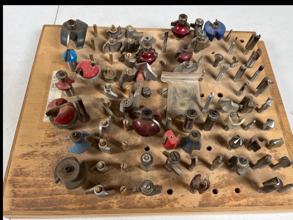 Quantity of Router Bits