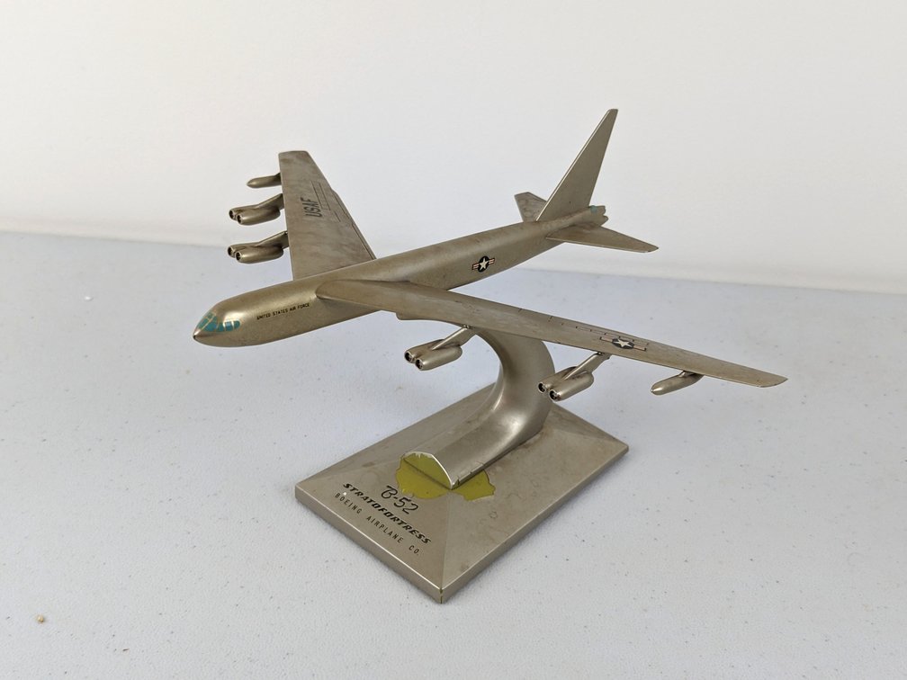 Boeing B-52 Diecast Model