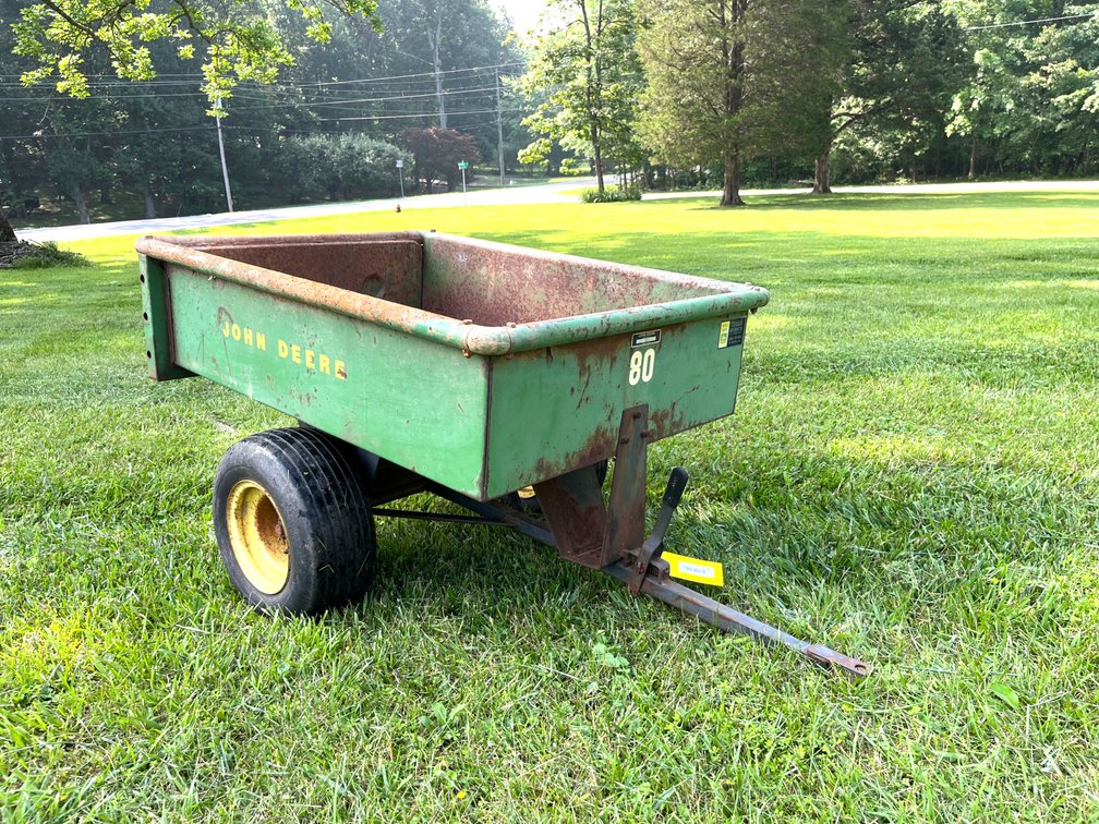 John Deere 80 Dump Cart