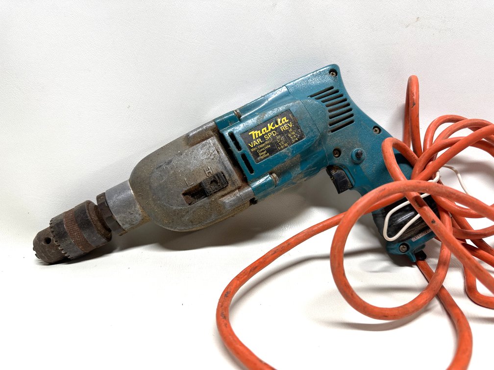 Makita 3/8” Electric Hammer Drill HP2010N