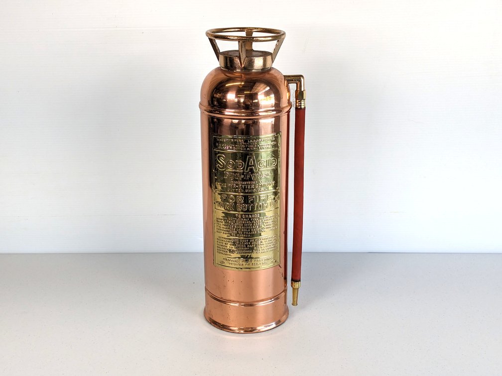 Fyr-Fyter SodAcid Fire Extinguisher 