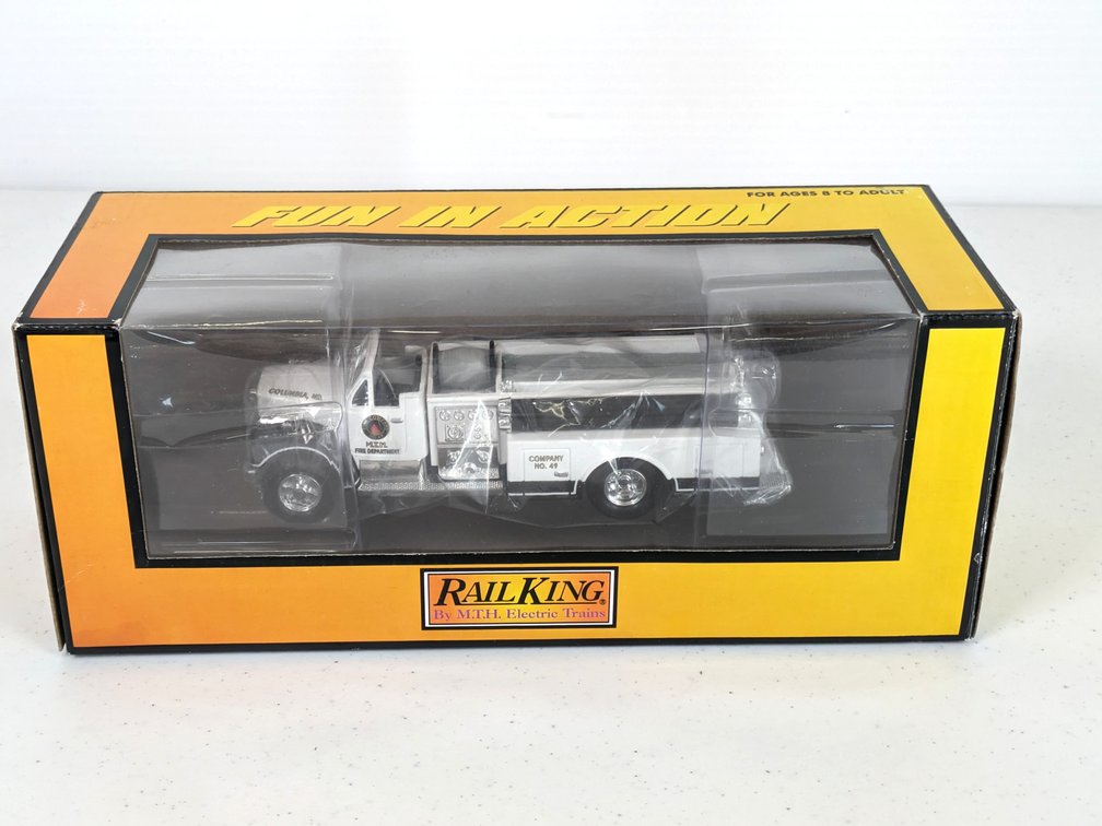 MTH RailKing Die-Cast Fire Truck