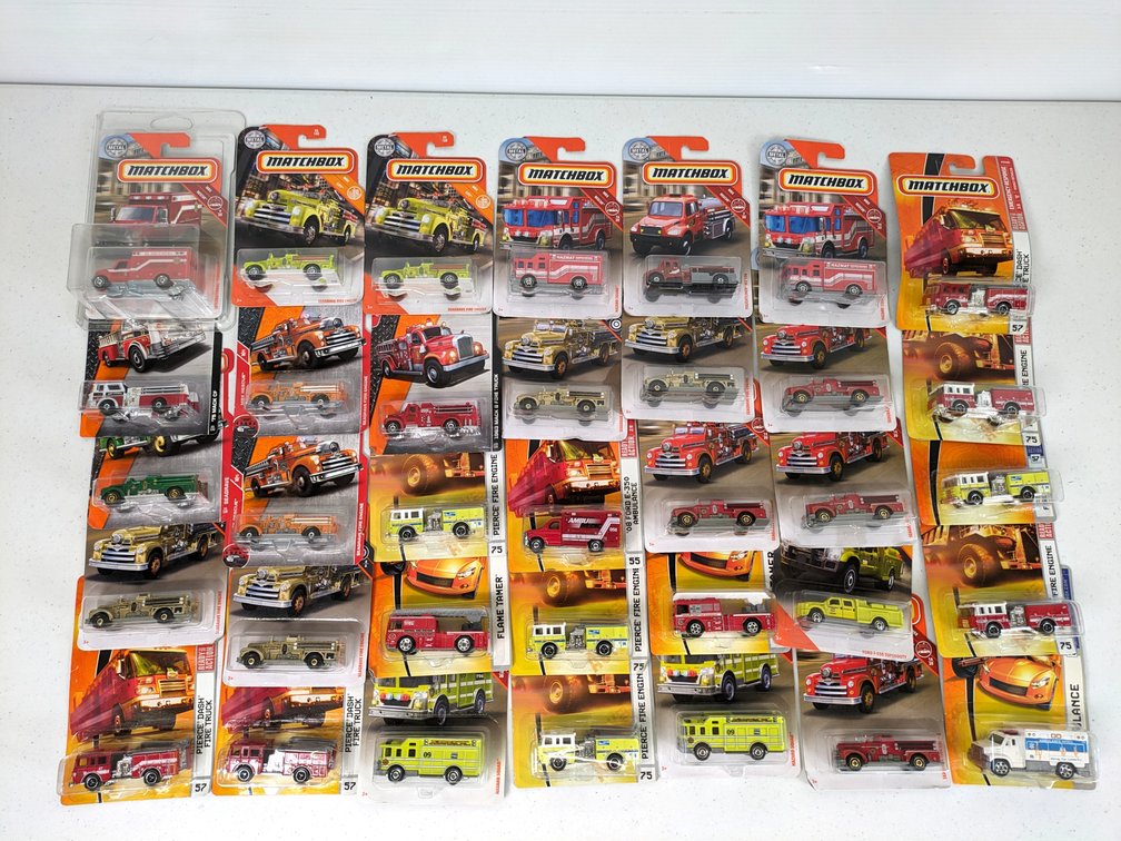 (35) Matchbox Fire Trucks