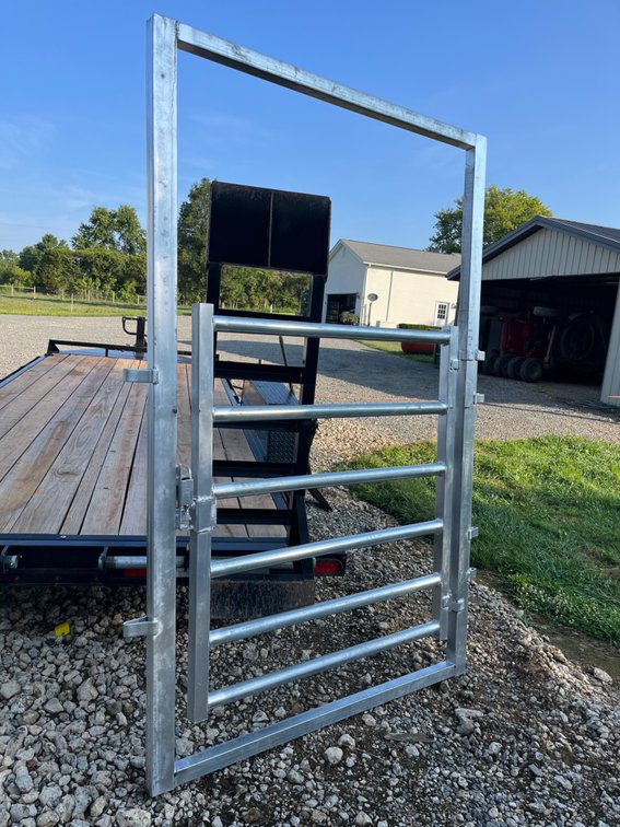 C & W Galvanized Walk Thru Gate, 5’