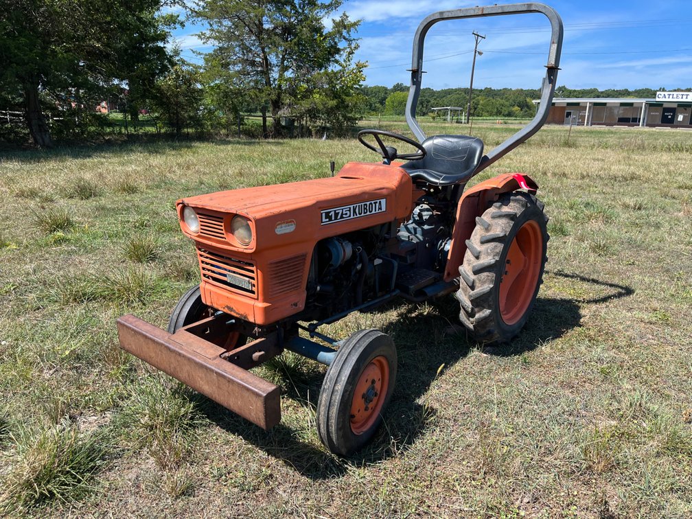 Kubota L175 Tractor 