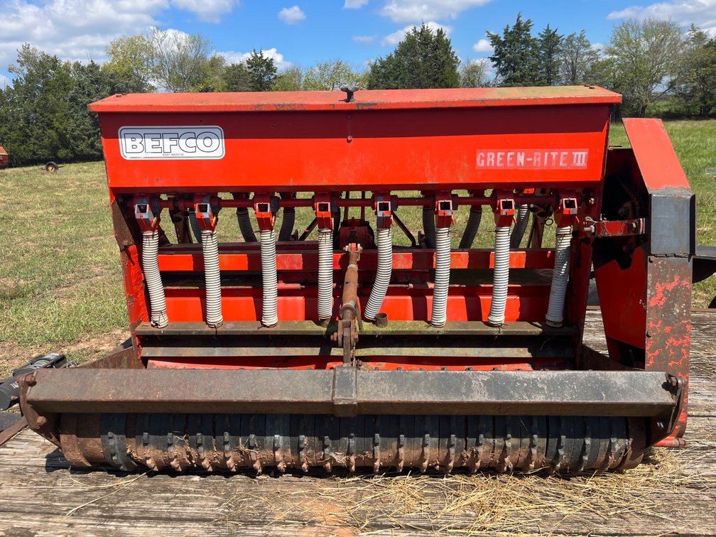 Befco 20-158-450 Seeder