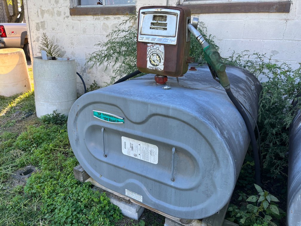 Off-Road Diesel Tank with Elec Pump