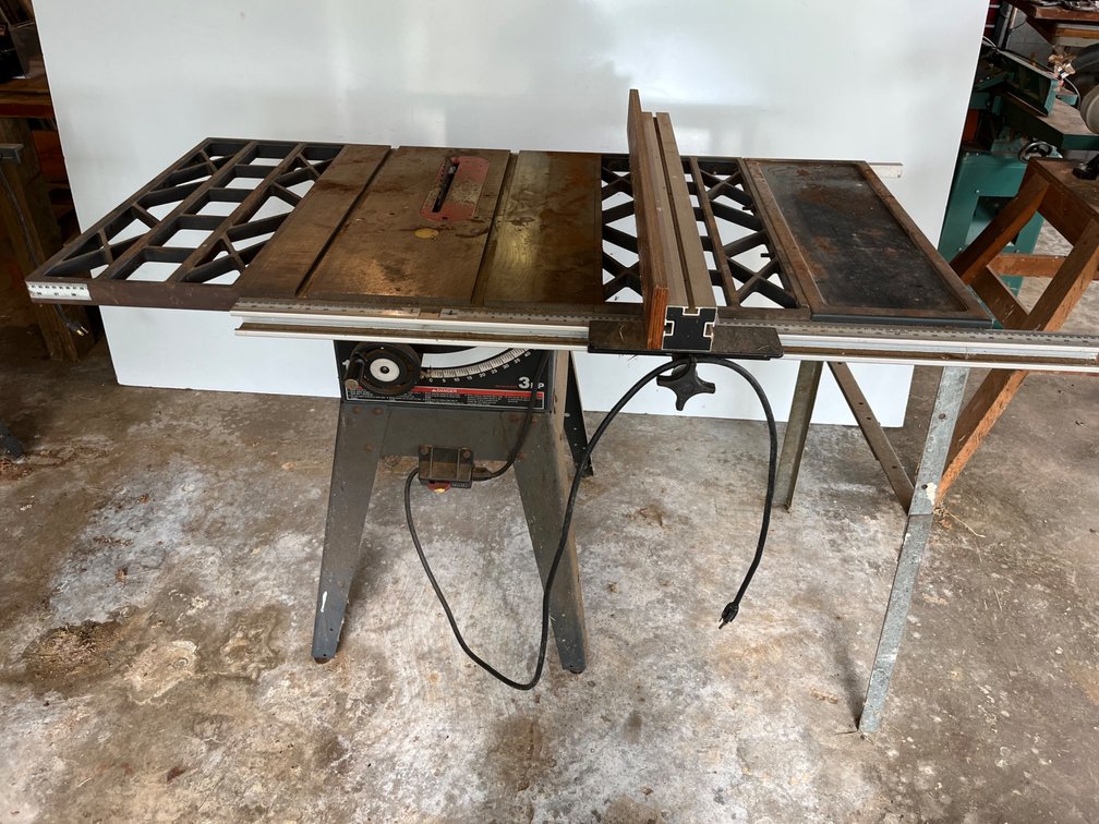 Craftsman 10” Table Saw 