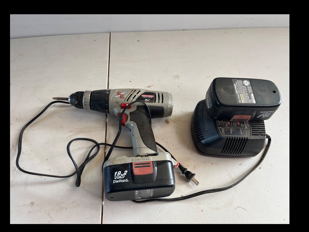 Craftsman Cordless Drill with Charger 