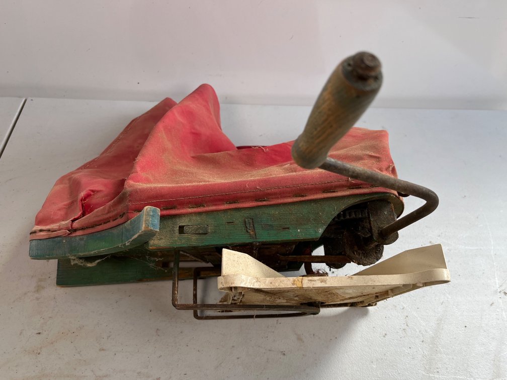 Cyclone Seeder