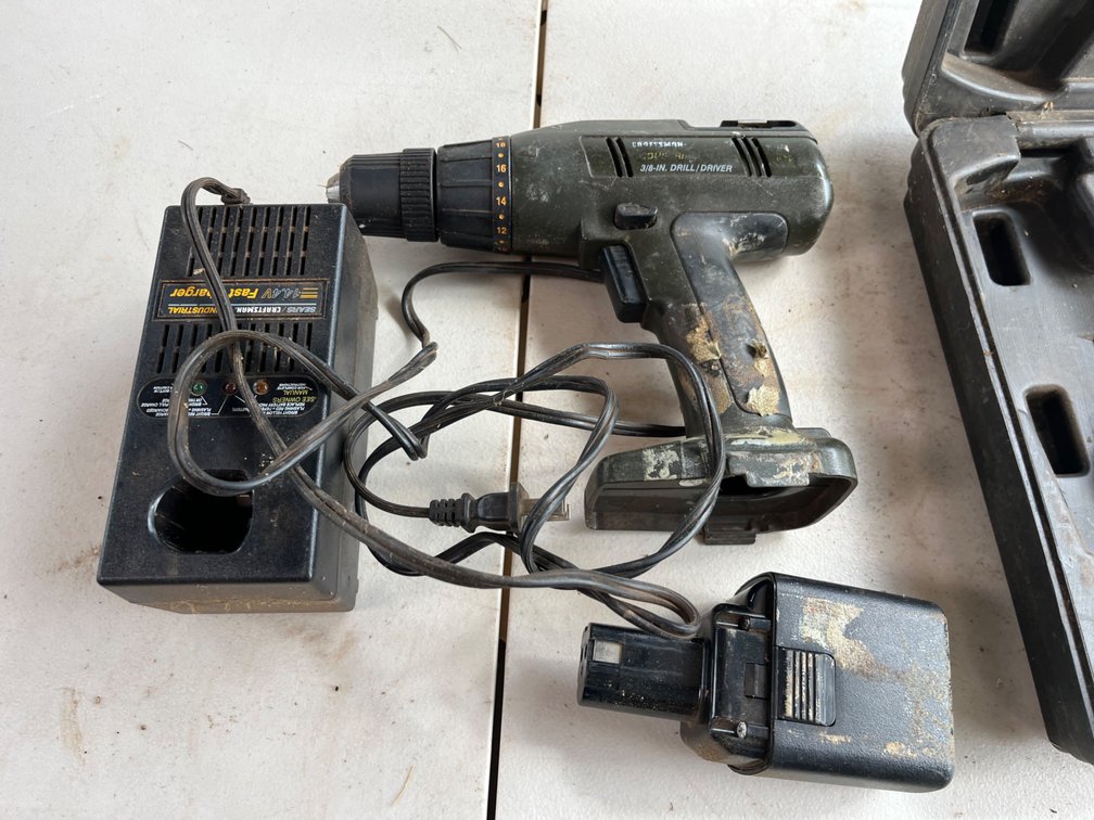 Craftsman Cordless Drill 