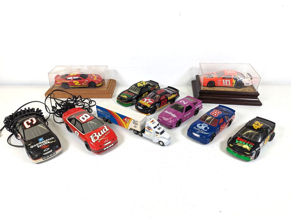 NASCAR Models And Telephones