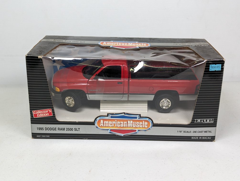 Ertl 1995 Dodge Ram 2500 