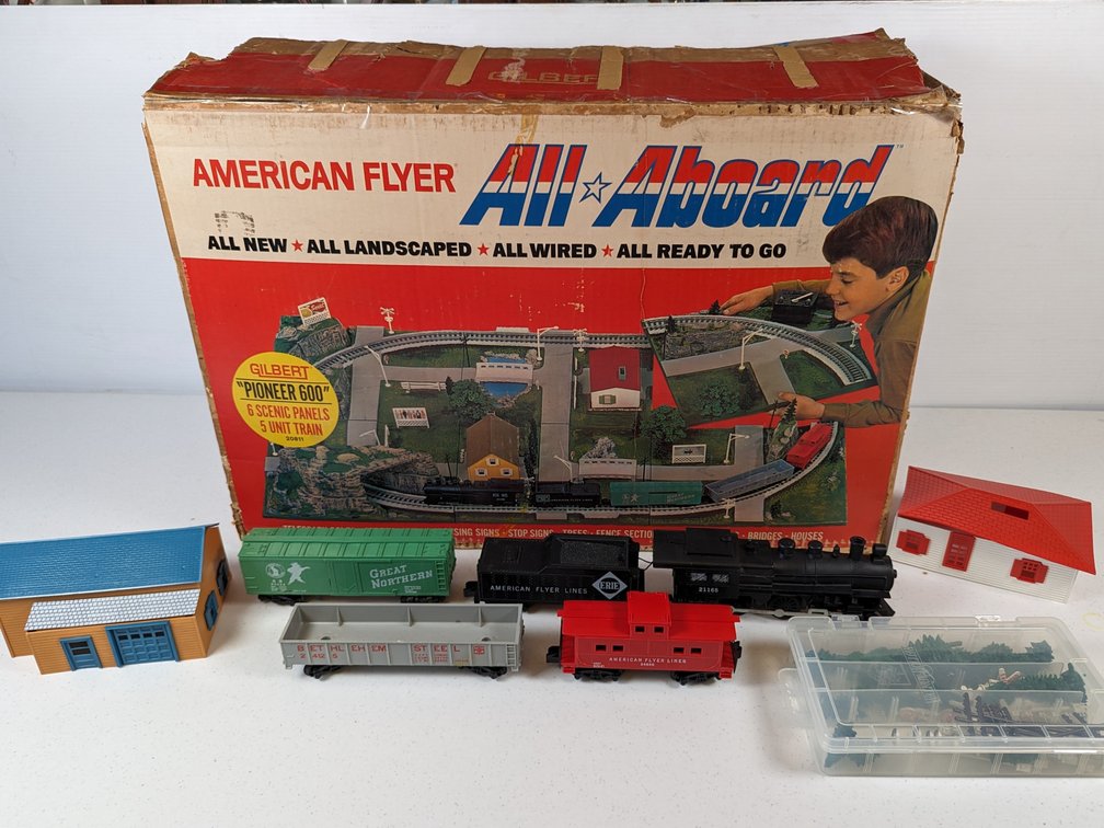 American Flyer Pioneer 600 Set