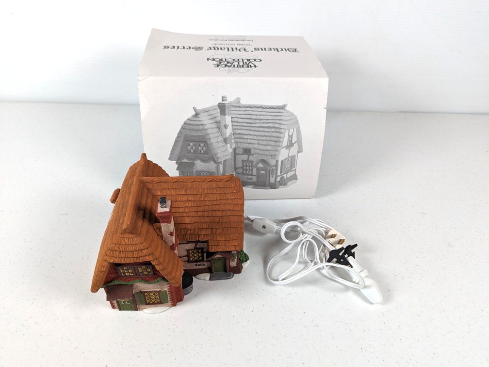 Dept 56 Cobb Cottage