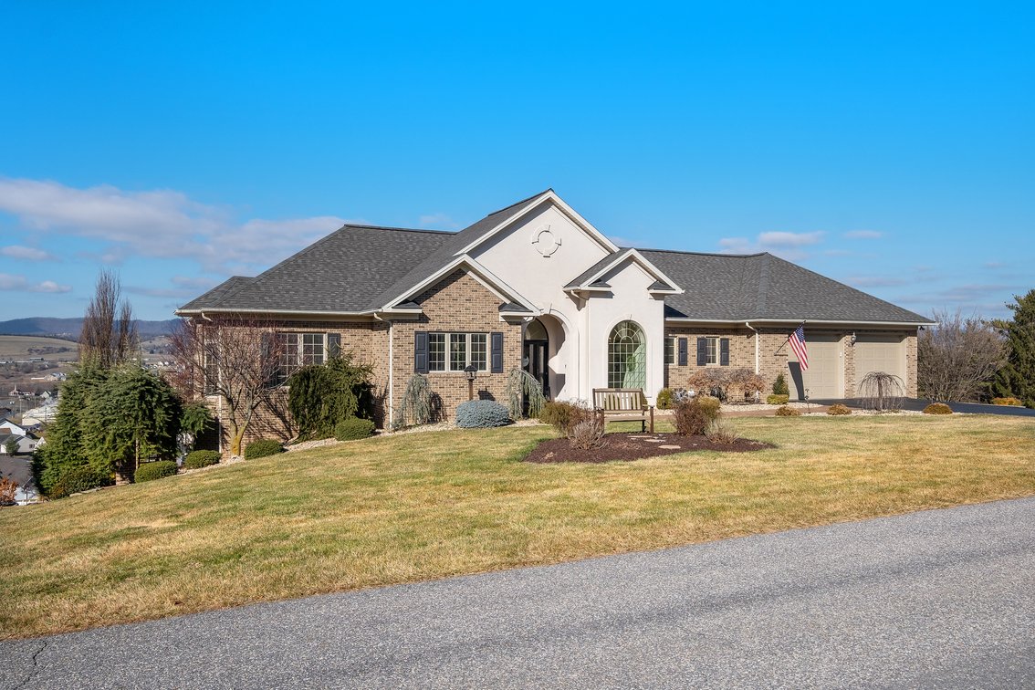 Image for Immaculate Custom Home With Amazing Views - Broadway VA
