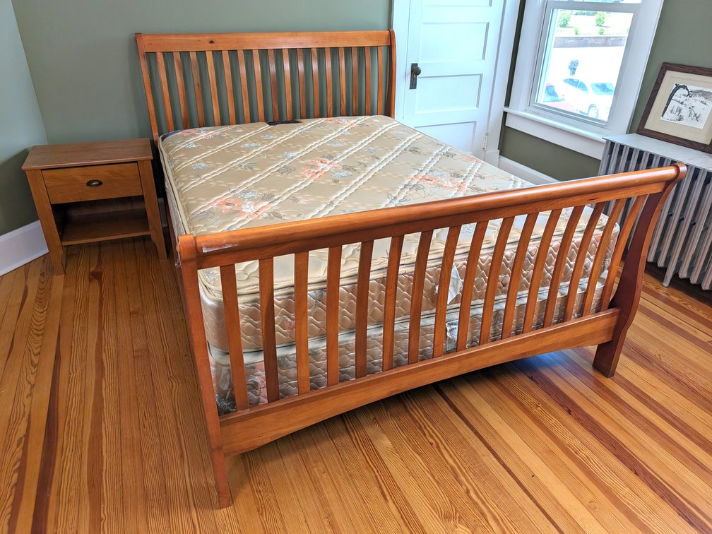 Queen Bed With Night Stand