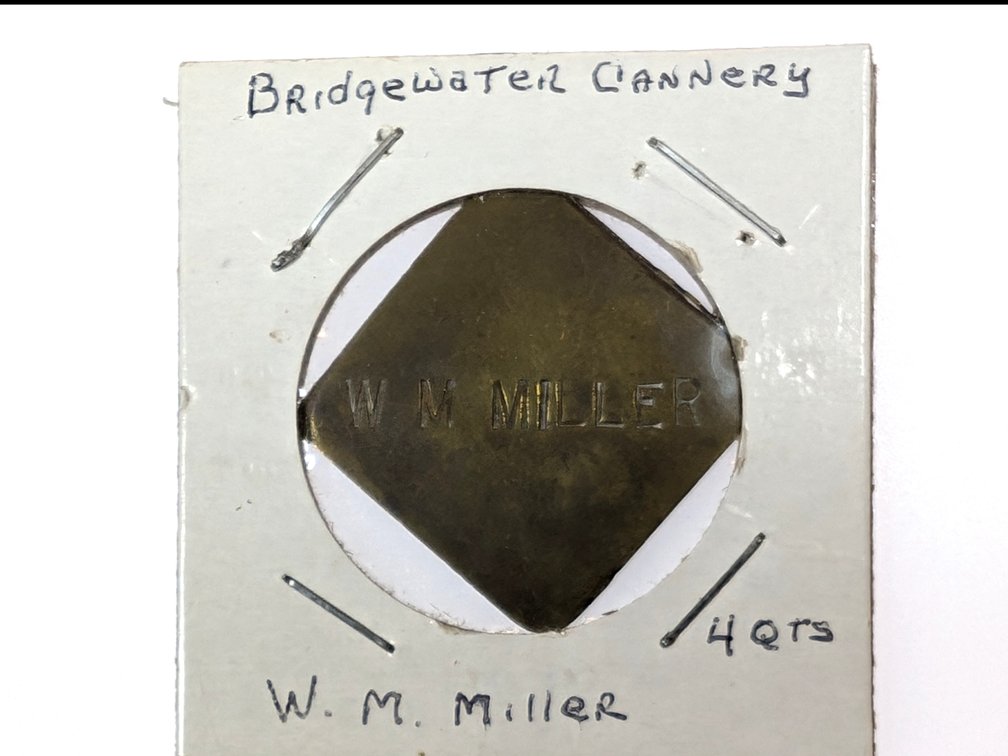 W.M. Miller Cannery 4 Qt Token