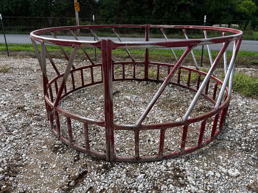 Metal Hay Ring/Feeder