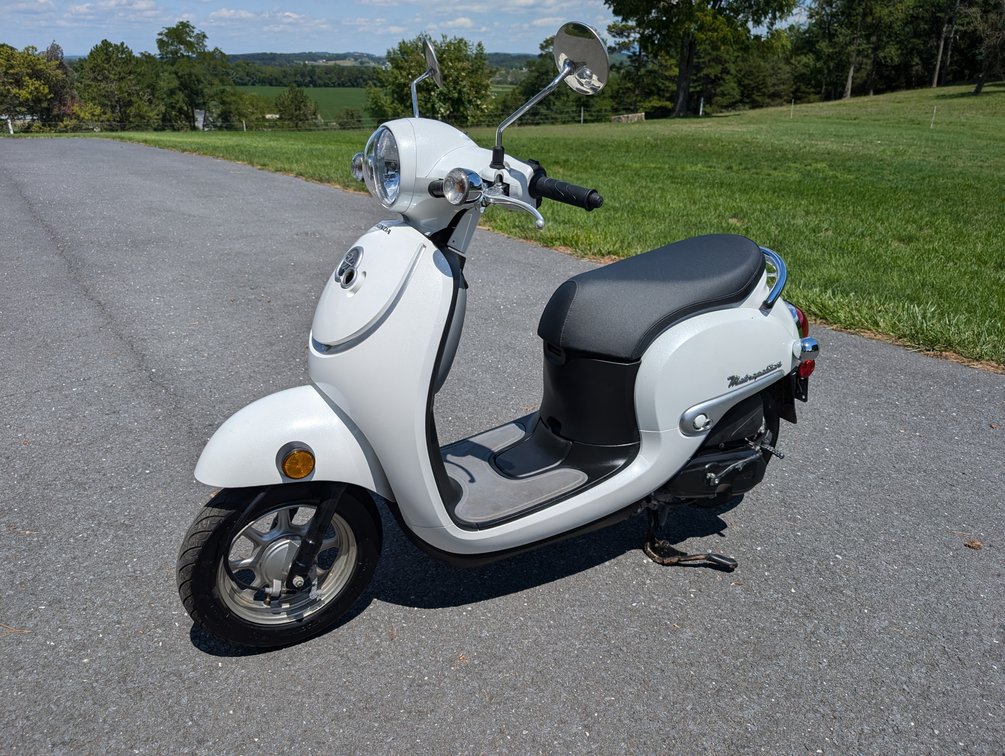 2016 Honda NCW50 Metropolitan Motorcycle 