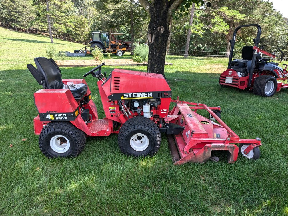 Steiner 430 Max Diesel With MD460 60" Deck