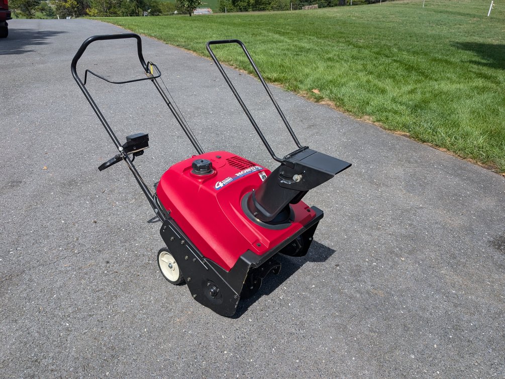 Honda HS 520 Snowblower 