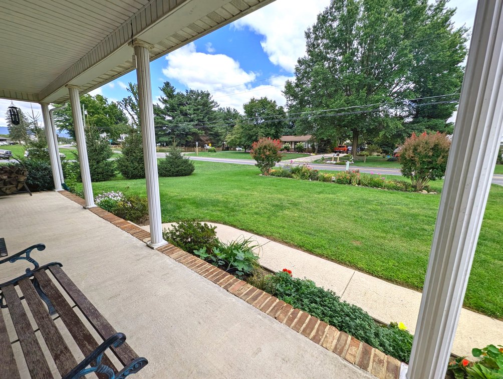 Image for 4 Bedroom 3 Bath Brick Ranch Home Near Dayton VA