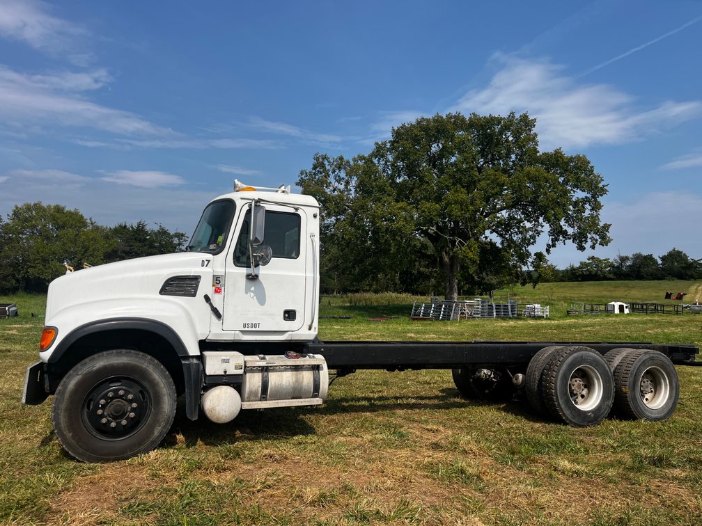 2006 Mack CV513 Granite