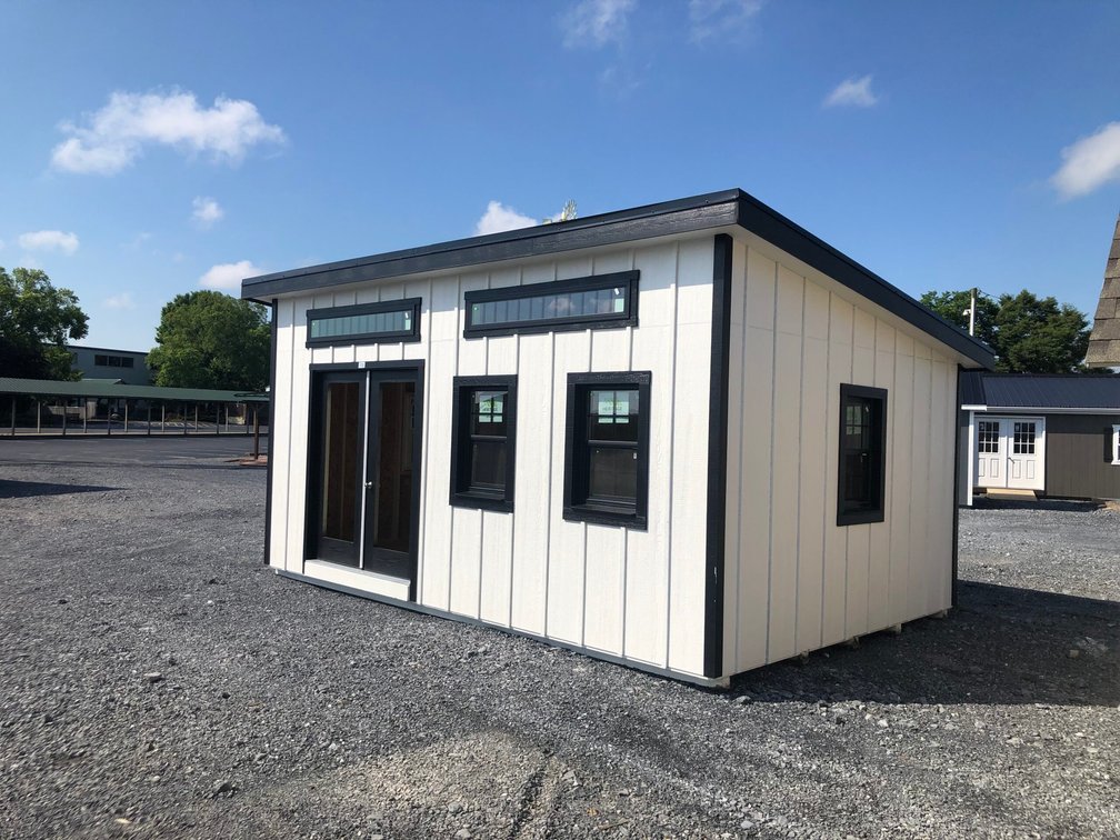 14x20x8 Studio - H24009