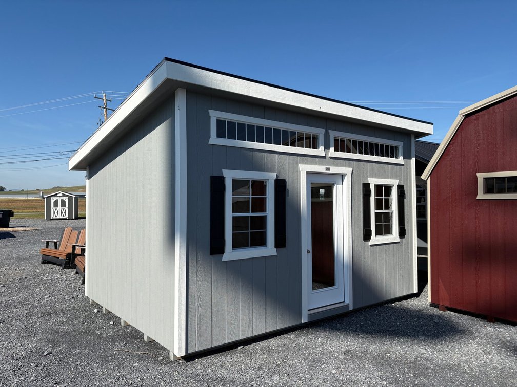 12x16x8 Studio - H25114