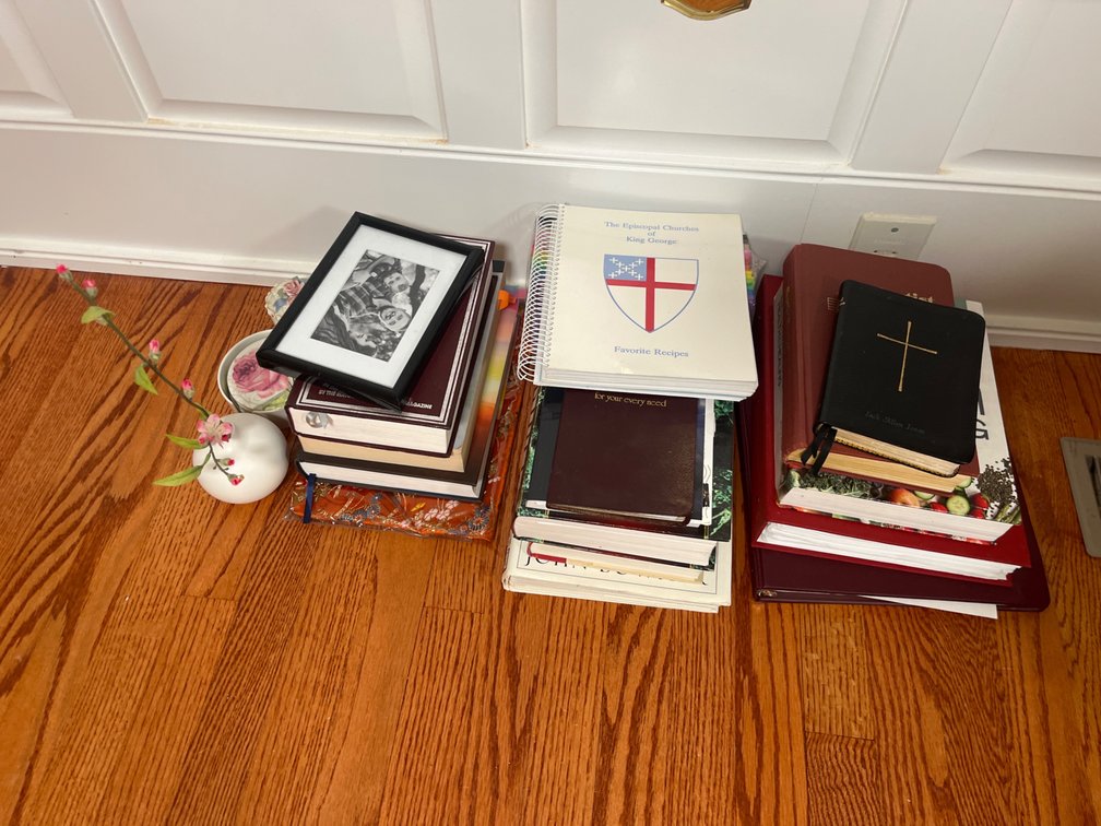 Book Lot: Religion, History, Health & Decor Items