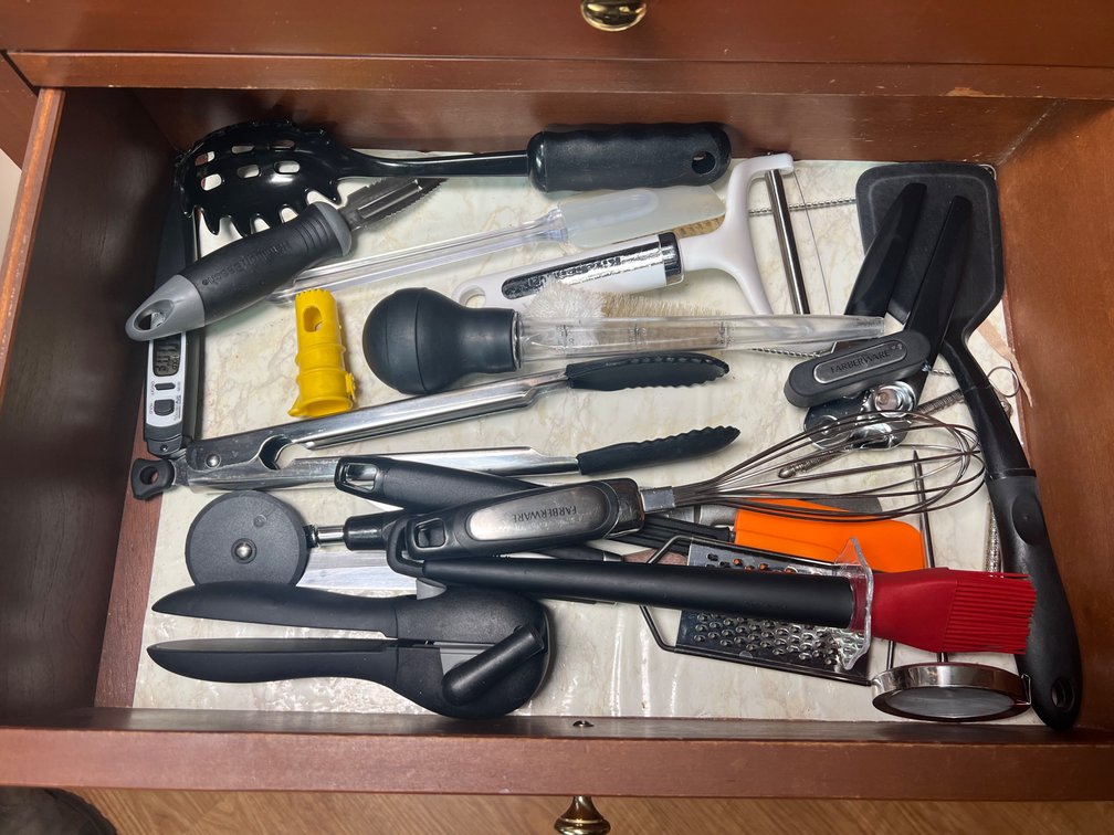 Lot of Mixed Kitchen Utensils, Ceramics & Linens