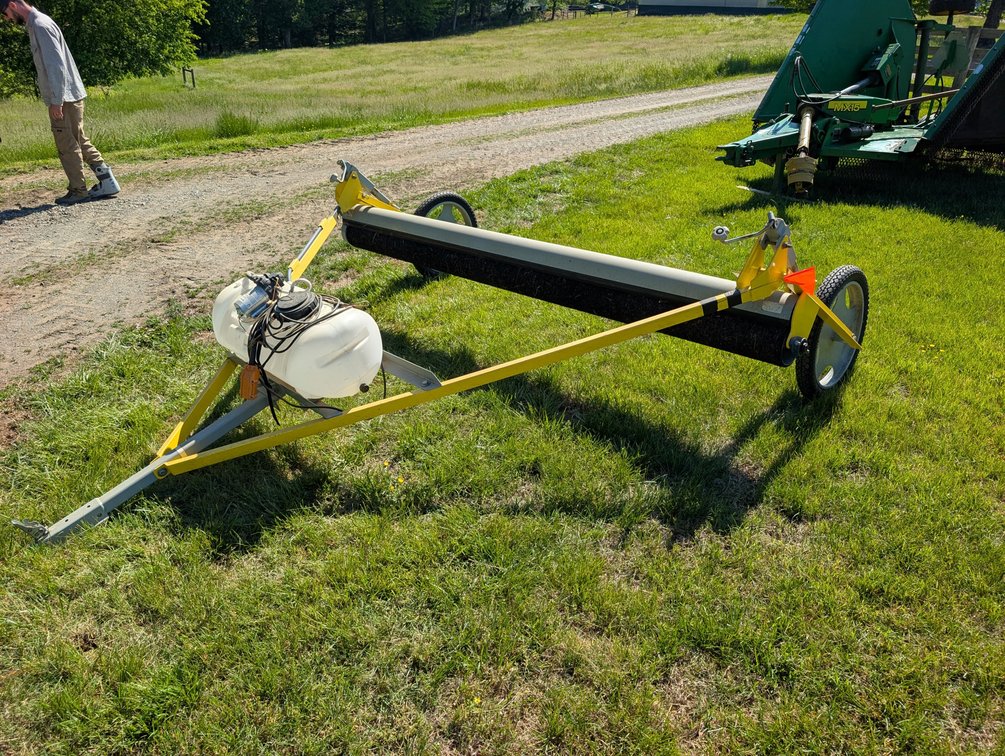 GrassWorks Tow-Behind Weed Wiper