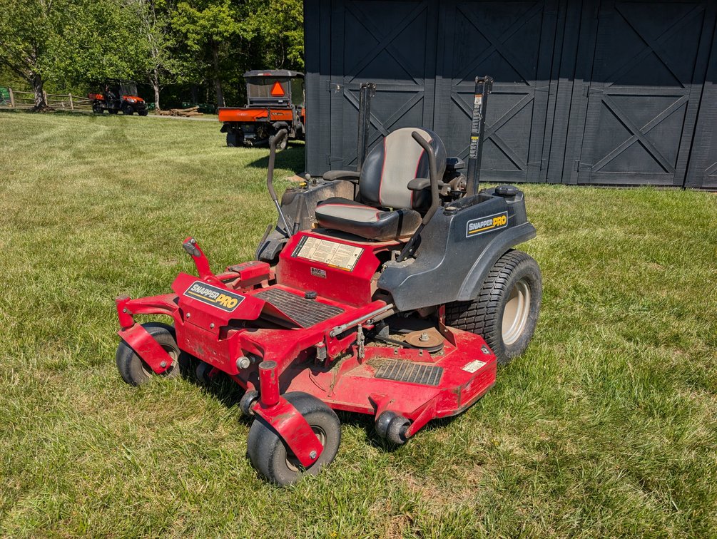 2014 Snapper Pro S200XT Zero-Turn Mower
