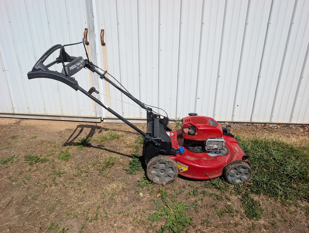 TORO Gas Lawn Mower Personal Pace Auto-Drive