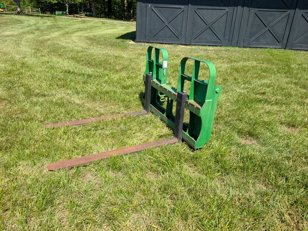 HLA Pallet Fork Attachment - HD42JD640