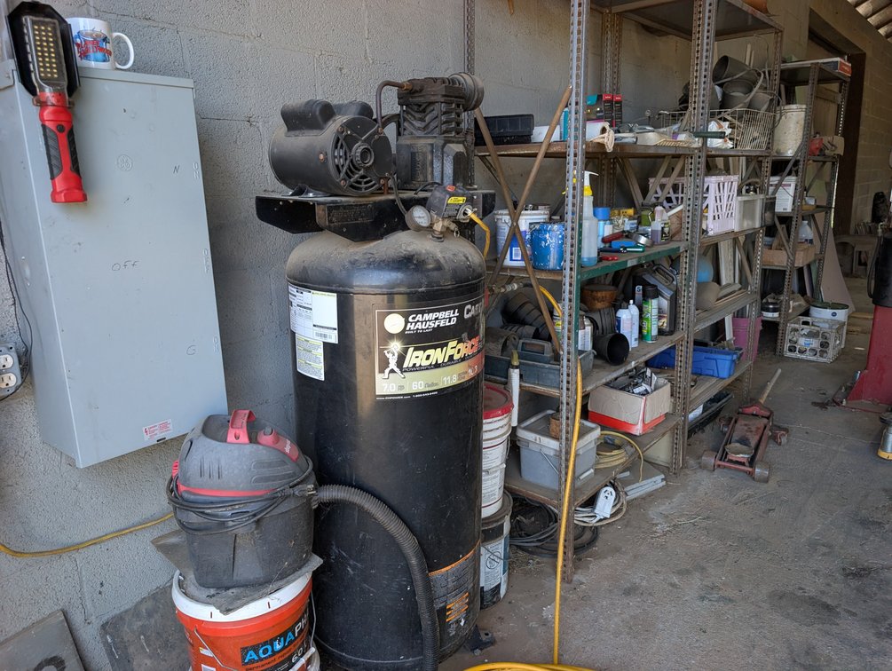 Campbell Hausfeld 60-Gal Air Compressor